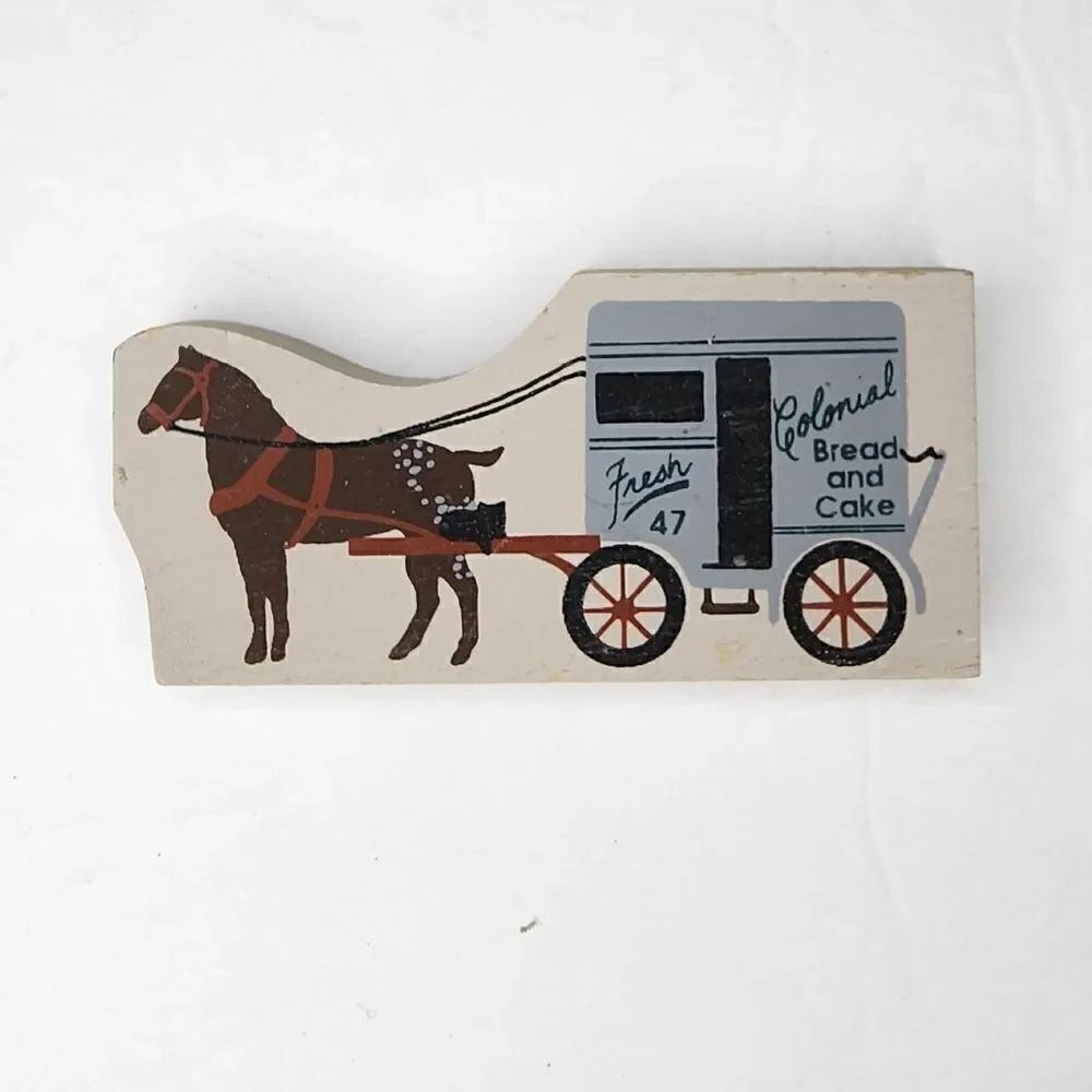 Fresh Colonial bread and cake '47 The Cats Meow collection piece